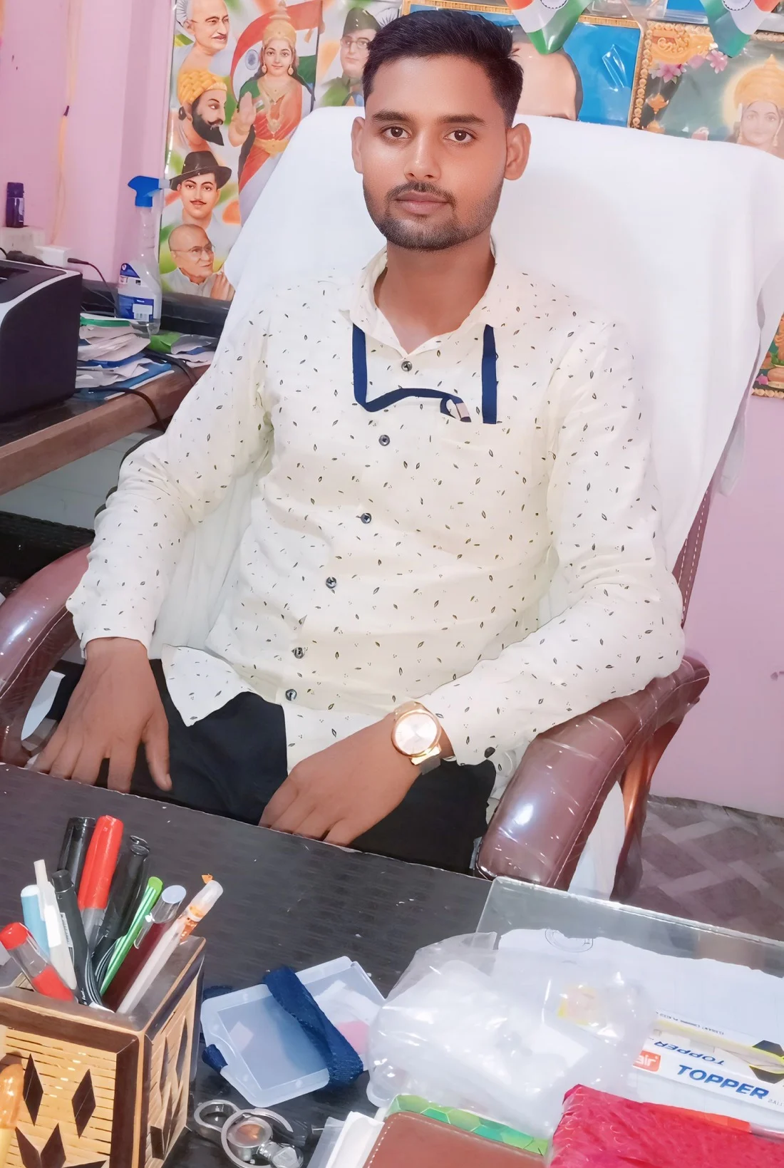 Mr. Amit Yadav, programming and web development trainer at Genius Computer, Azamgarh